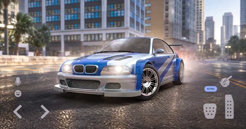 Tuning Club Online silver sports coupe with a blue racing livery on a city street